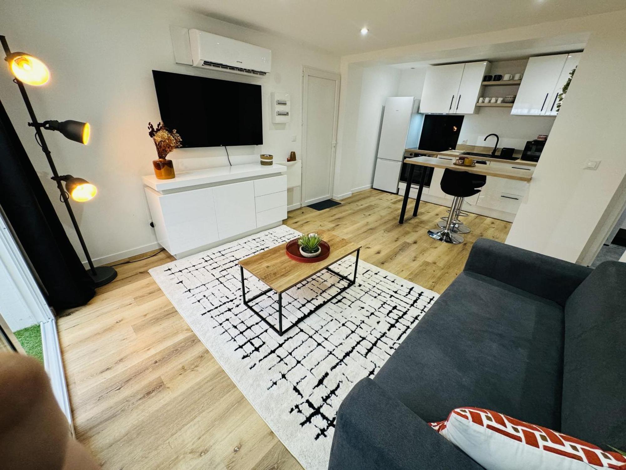 Le Bel Aire - Terrasse - Wifi Apartment Begles Bagian luar foto
