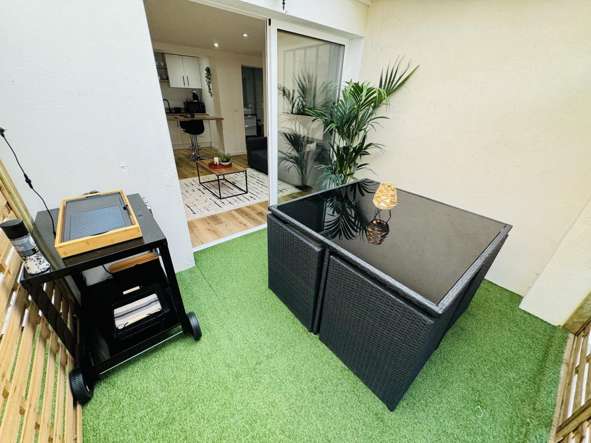 Le Bel Aire - Terrasse - Wifi Apartment Begles Bagian luar foto